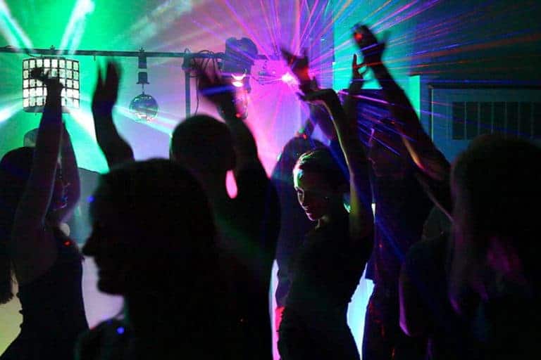 Read more about the article Top Tips for Planning a School Disco
