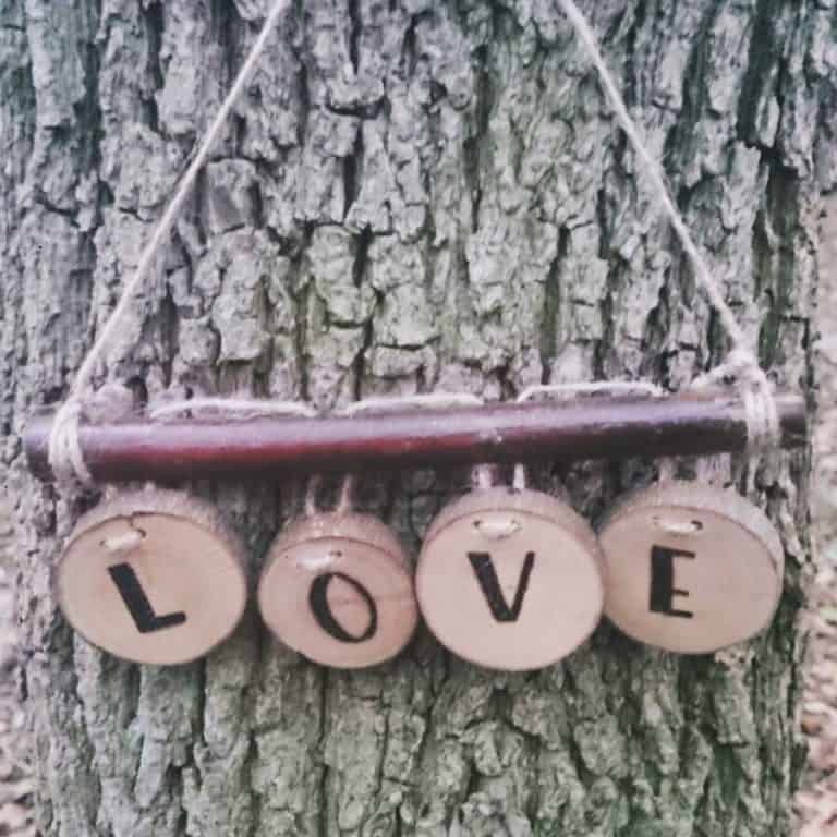 Read more about the article Day 9 Homemade Gifts and Cards. Fun for everyone!