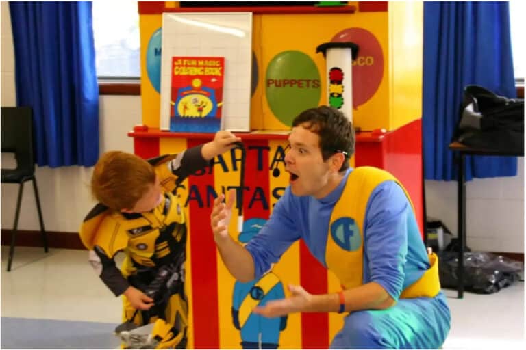 Read more about the article How to Host a superhero Party?