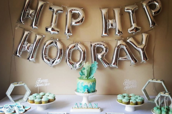 Dessert-Table-700×425 Dessert-Table-700x425